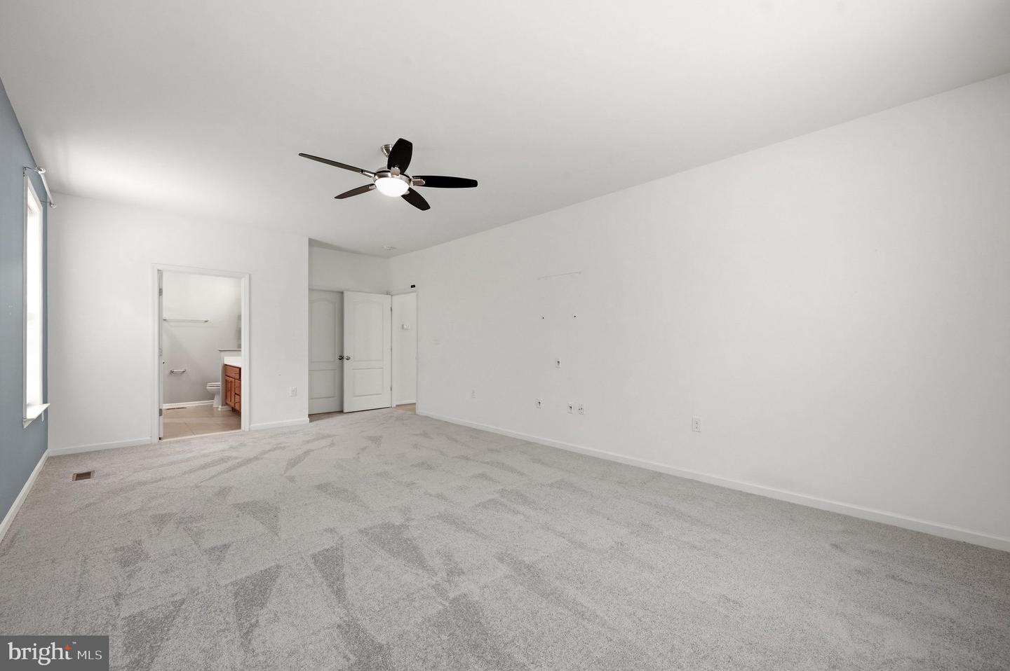 210 Woods Dr Property Photo 27