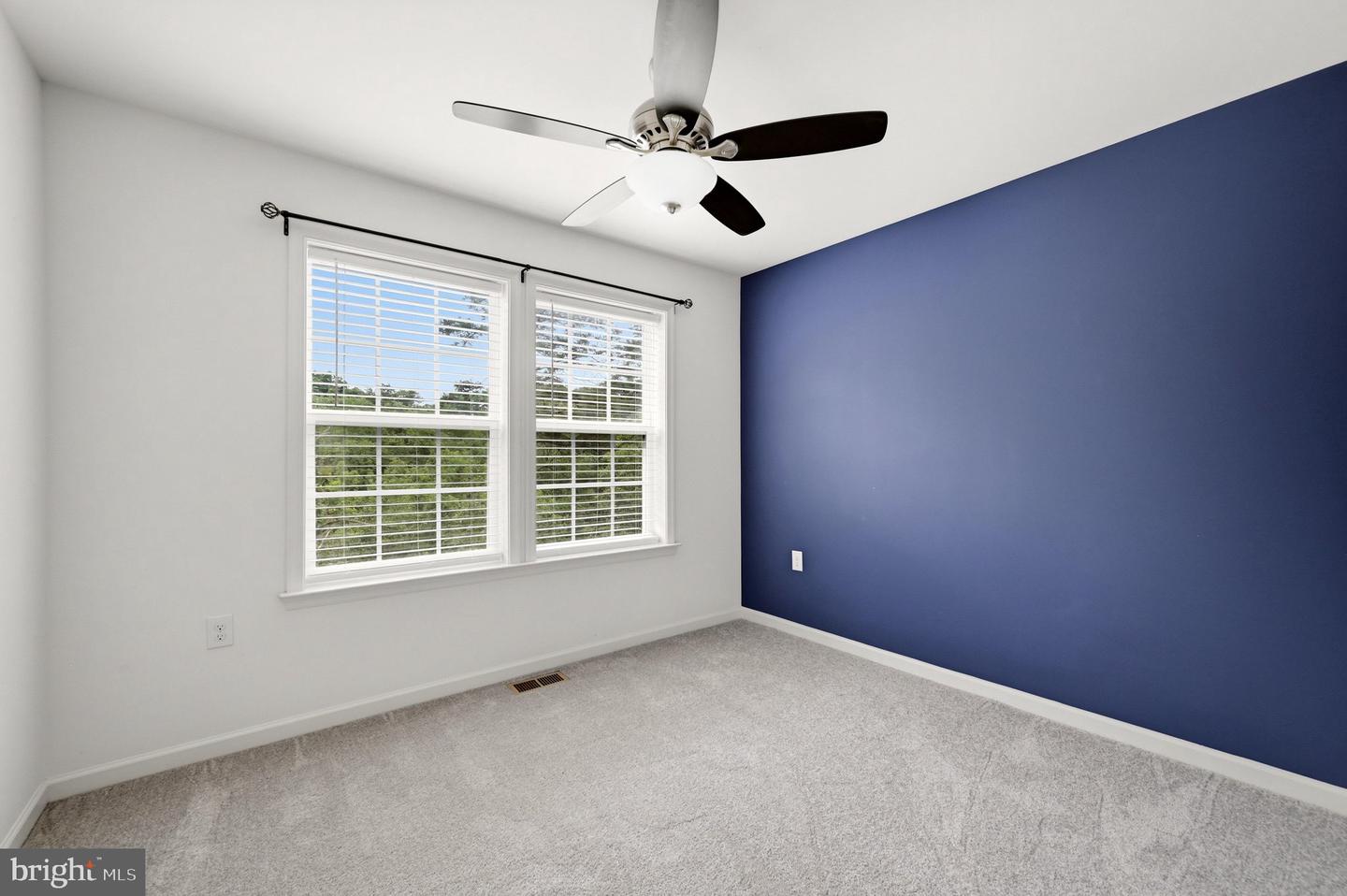 210 Woods Dr Property Photo 37