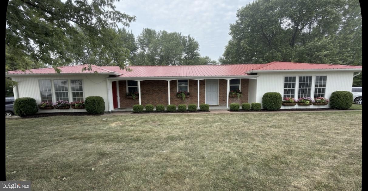 130 White Oak Rd Property Photo 3