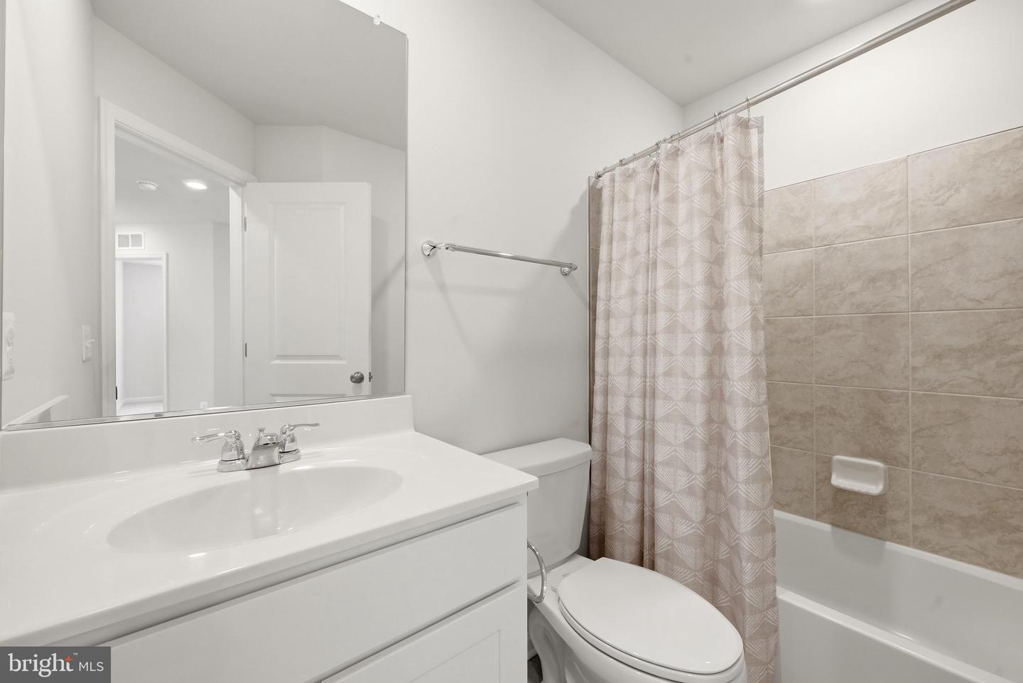 135 Tye Property Photo 35