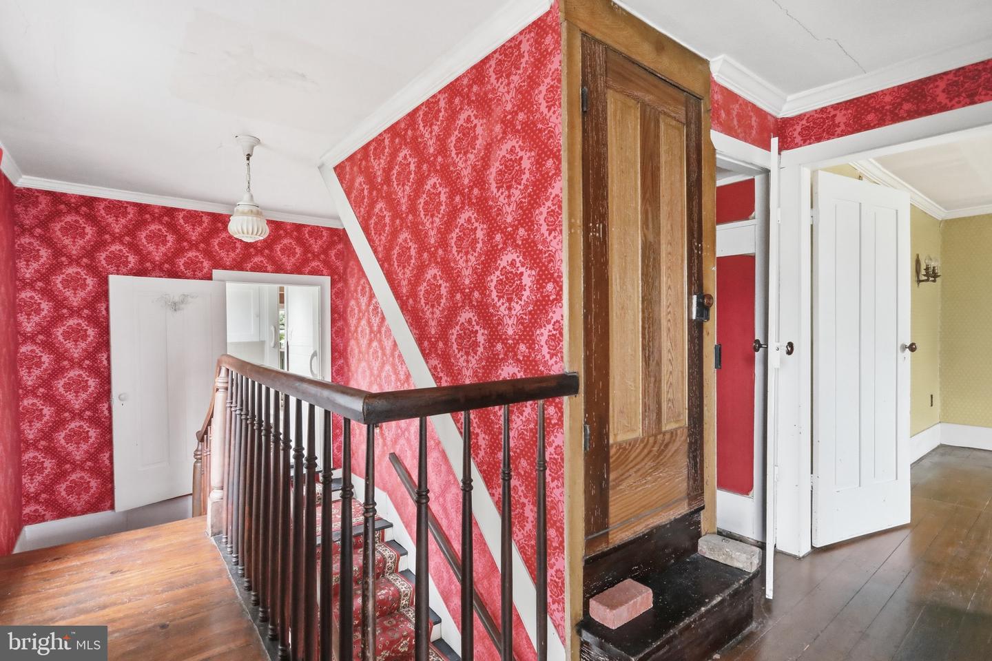 7927 Main St Property Photo 19