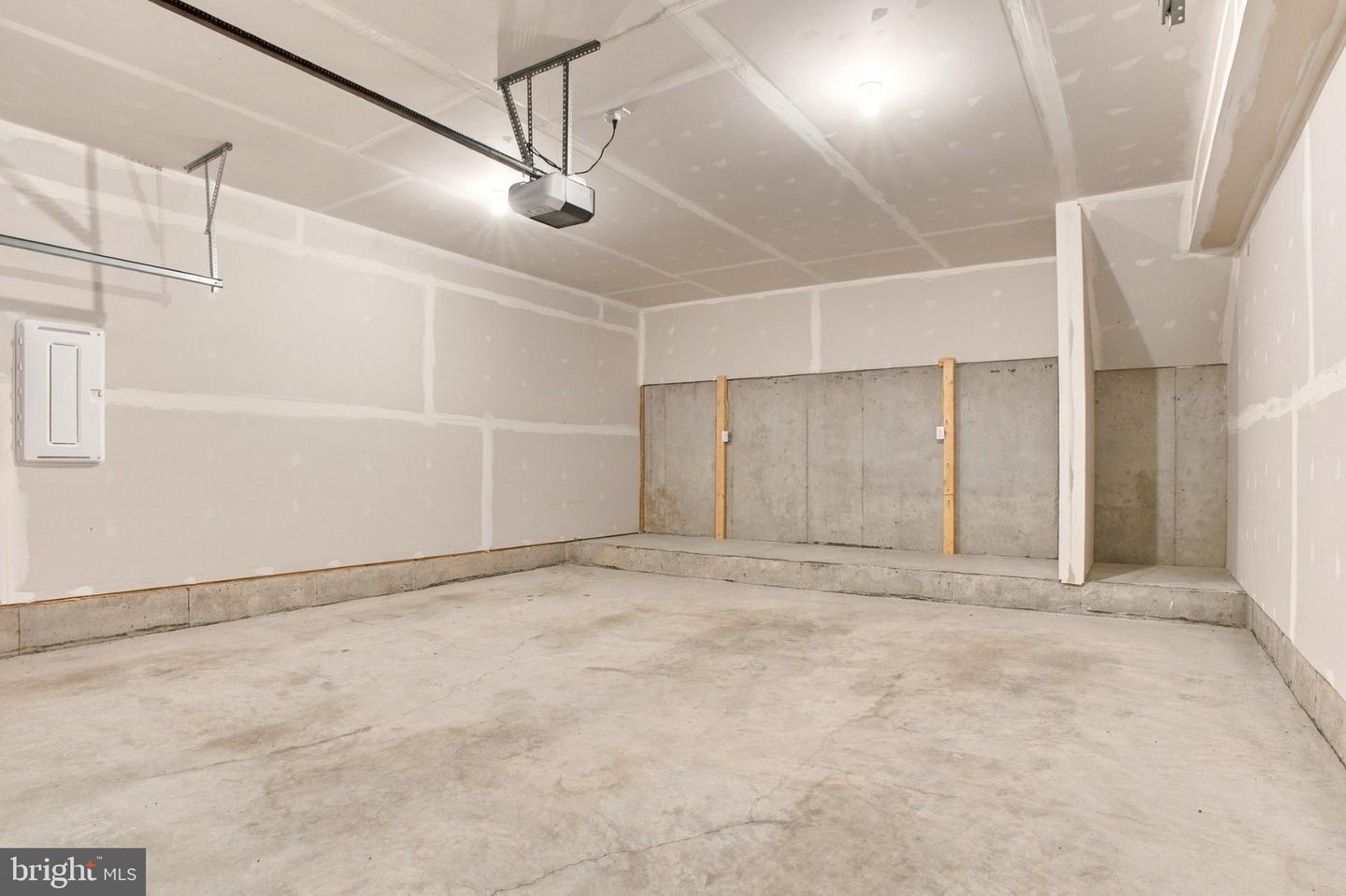 124 Clerkenwell Property Photo 6