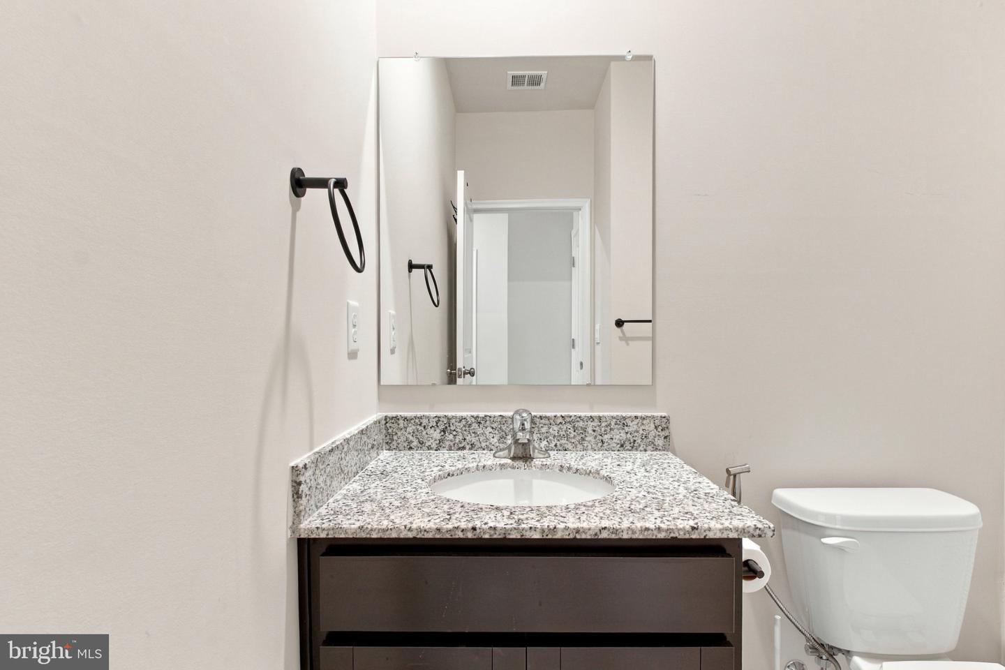124 Clerkenwell Property Photo 22