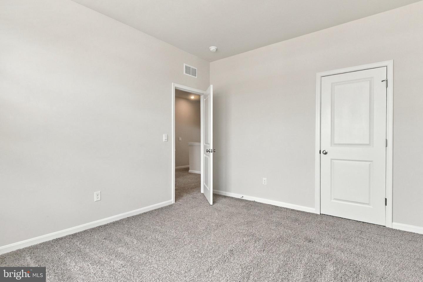 124 Clerkenwell Property Photo 50