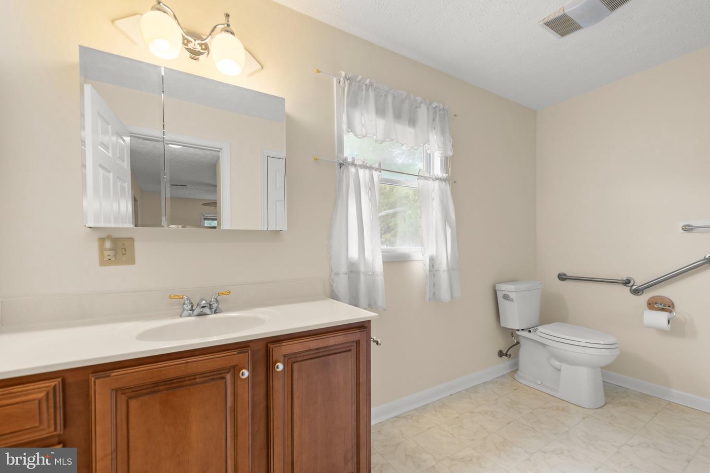 111 Huntcrest Cir Property Photo 25