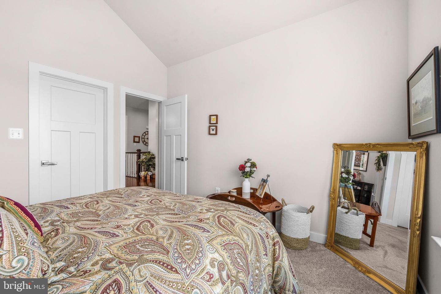 106 Fringetree Ct Property Photo 25