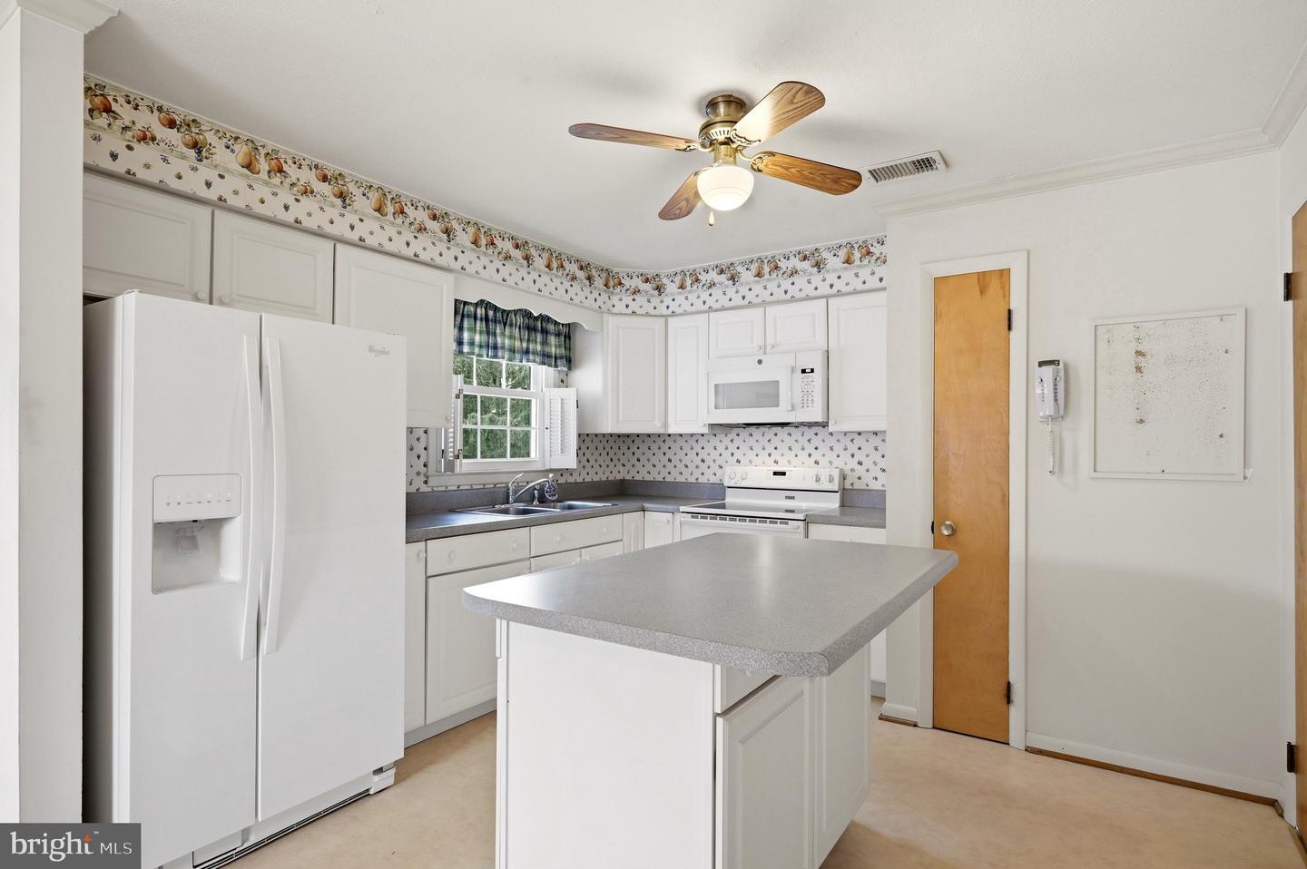 4802 Valley Pike Property Photo 10