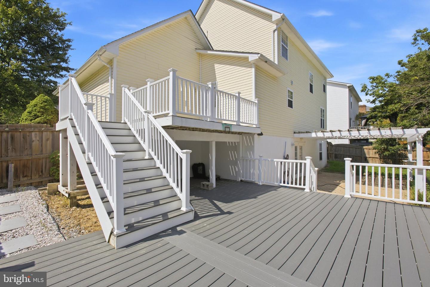 144 Morning Glory Property Photo 7