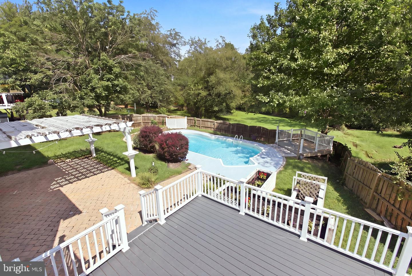 144 Morning Glory Property Photo 10