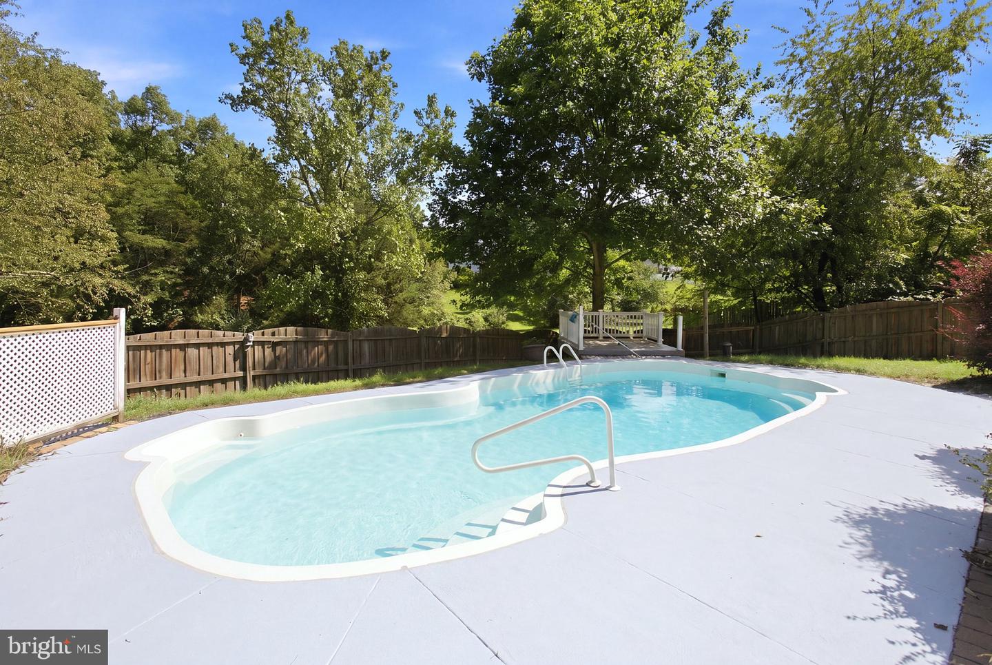 144 Morning Glory Property Photo 11