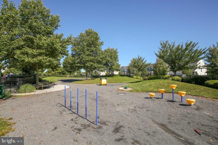 131 Farmhouse Ct Property Photo 55