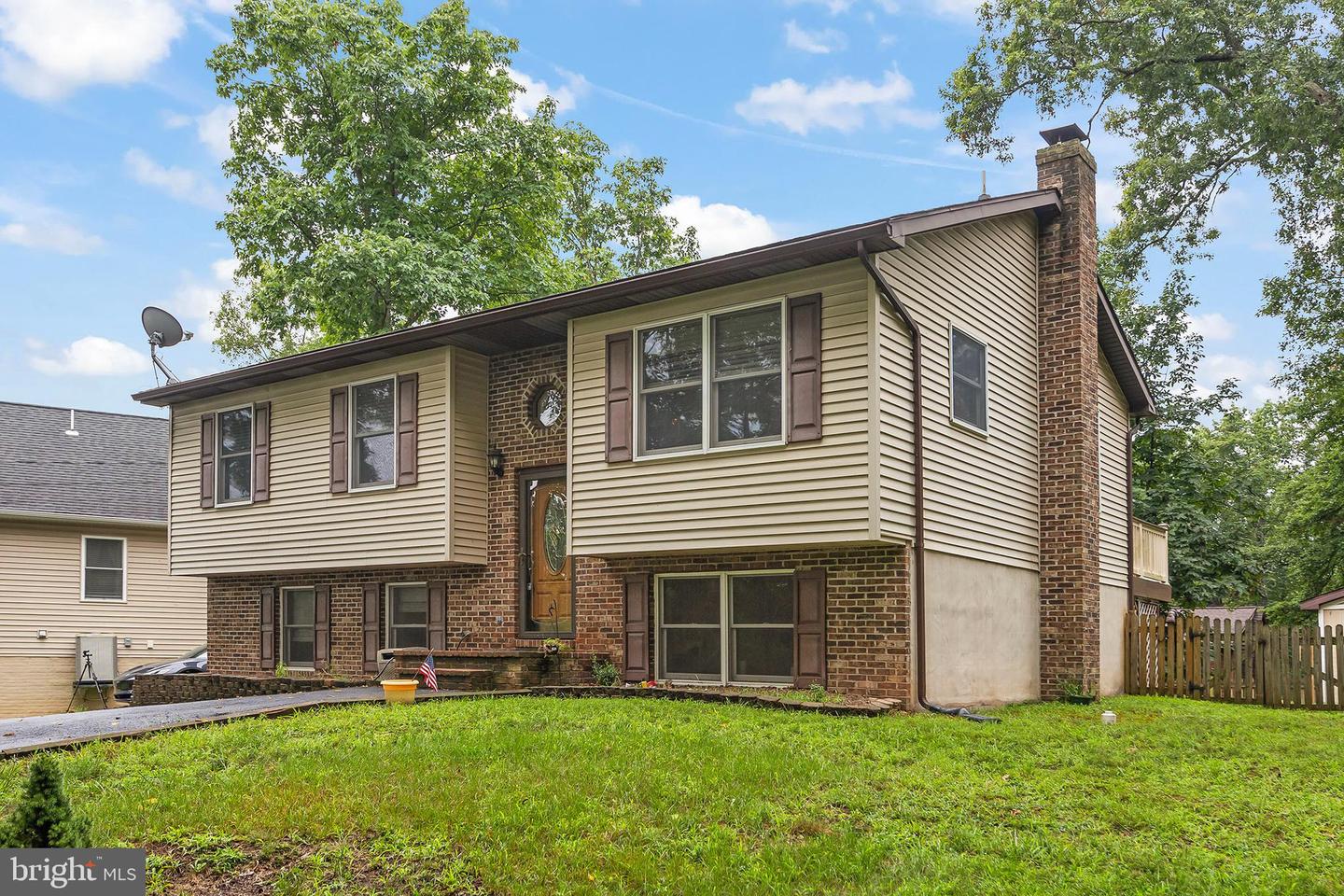 1226 Lakeview Dr Property Photo 4