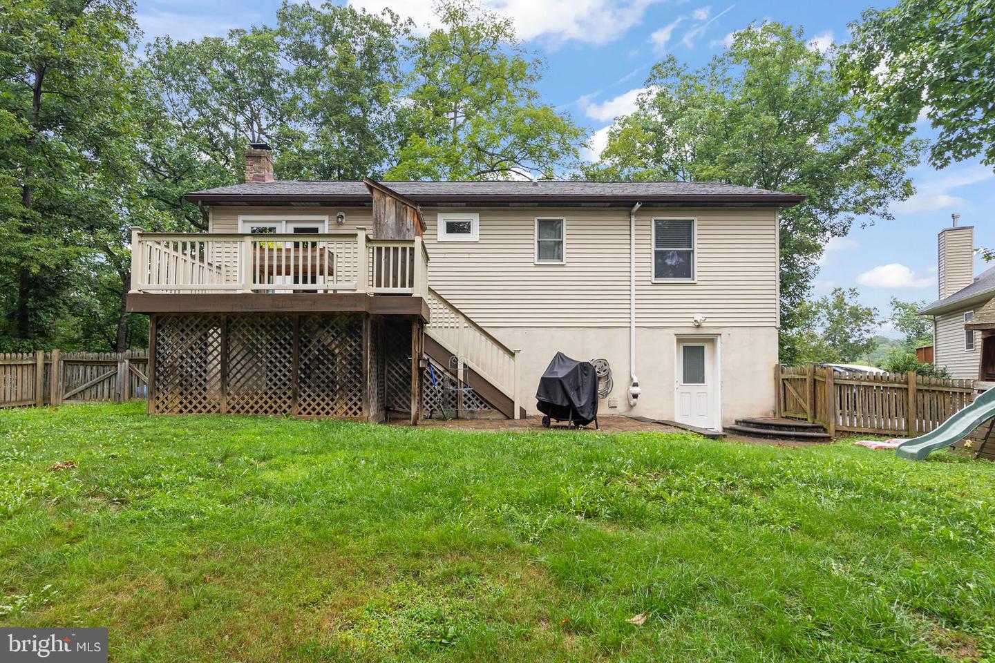 1226 Lakeview Dr Property Photo 8