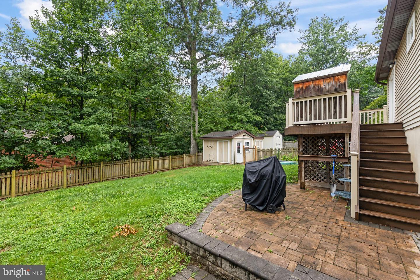 1226 Lakeview Dr Property Photo 9