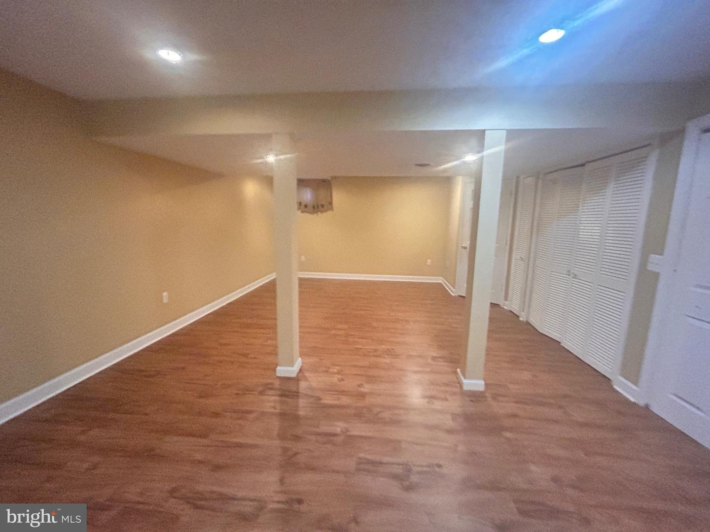 140 Lexington Ct Property Photo 18