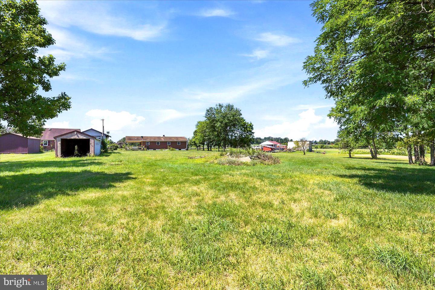 735 Redbud Property Photo 42