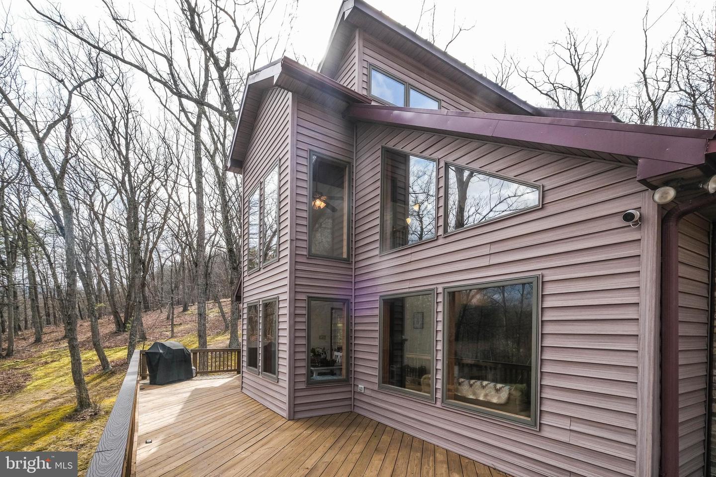 642 Paddys Run Rd Property Photo 11