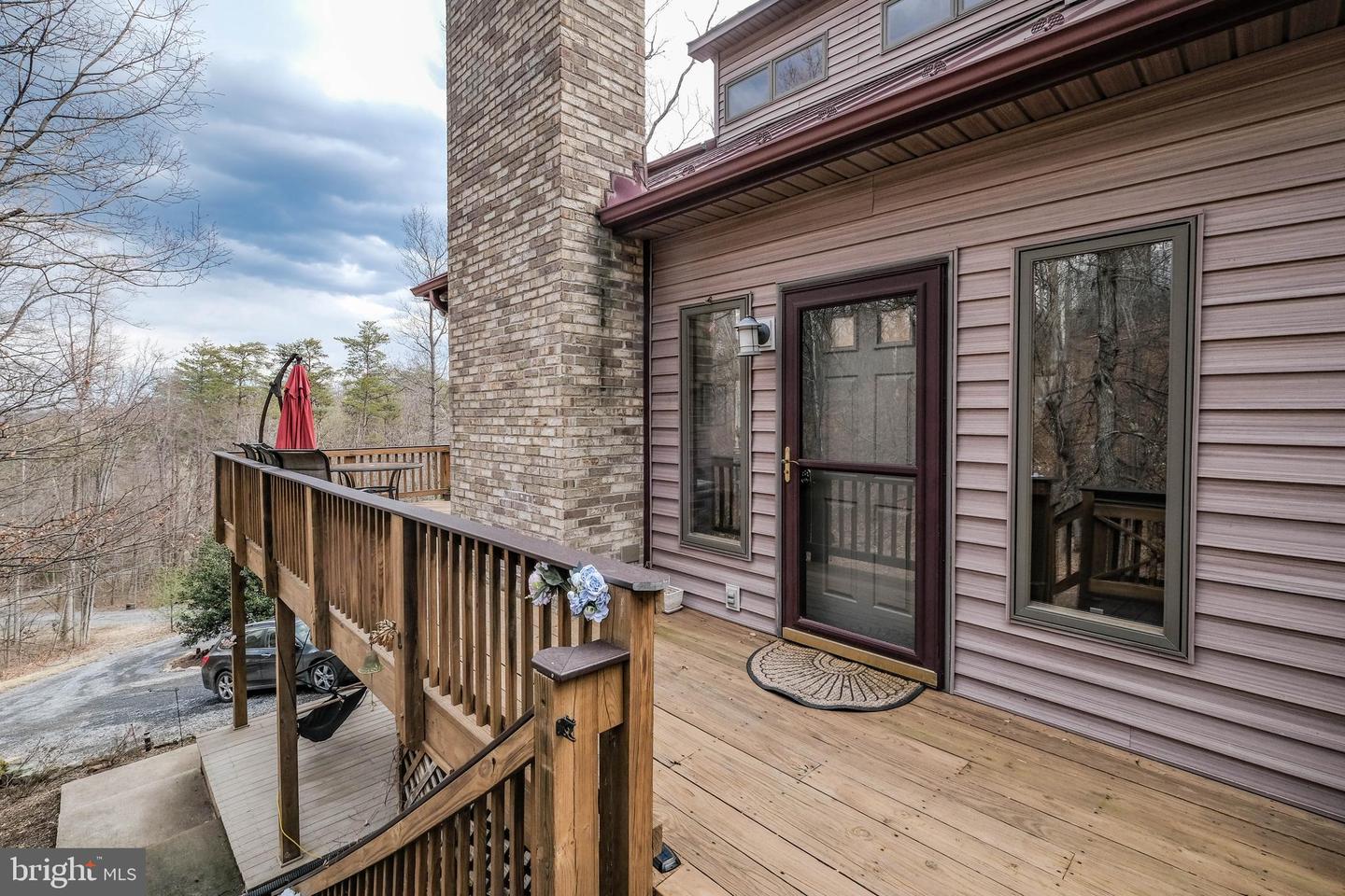 642 Paddys Run Rd Property Photo 12