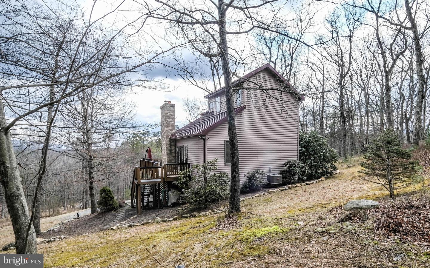 642 Paddys Run Rd Property Photo 16