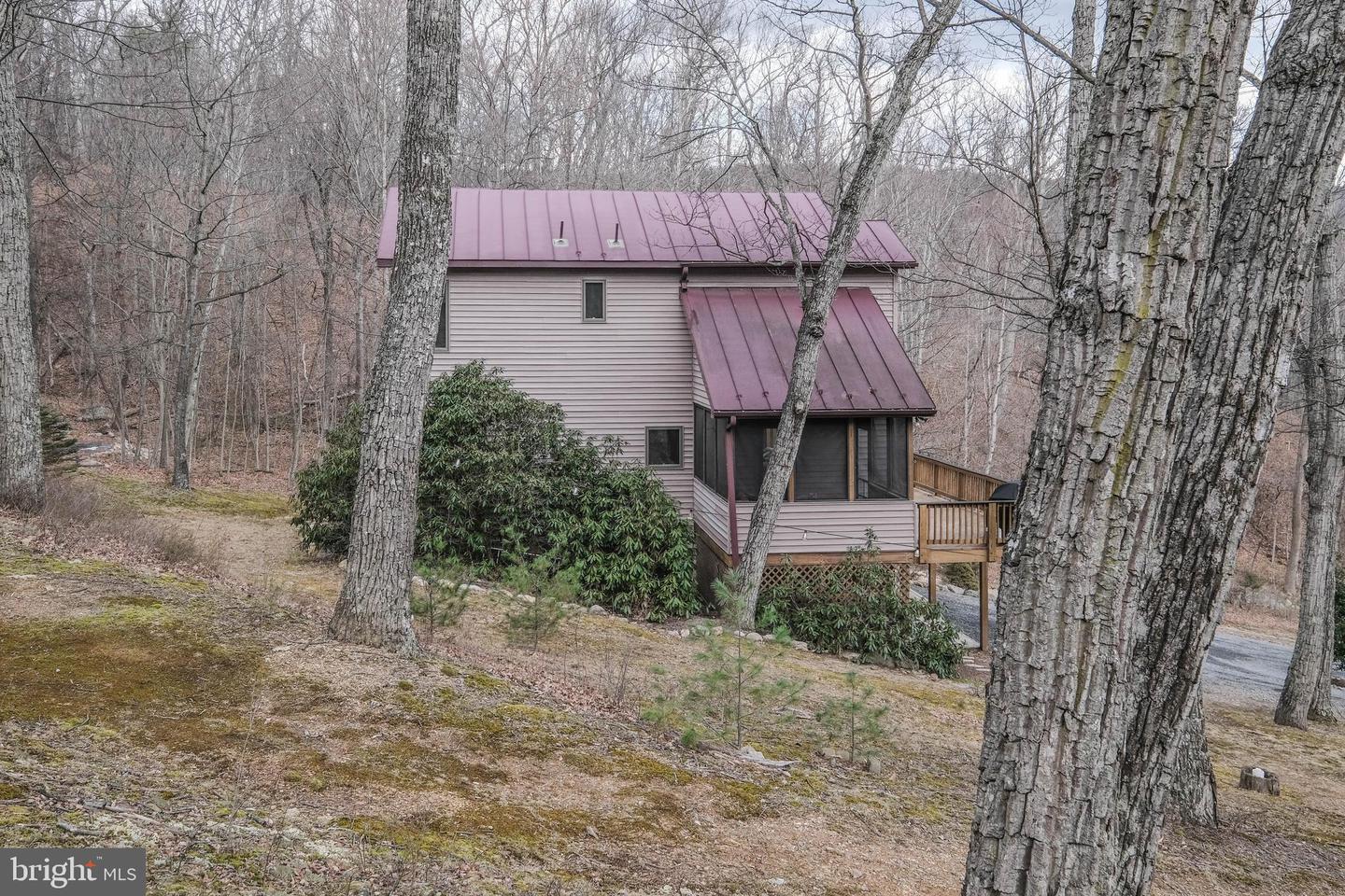 642 Paddys Run Rd Property Photo 19