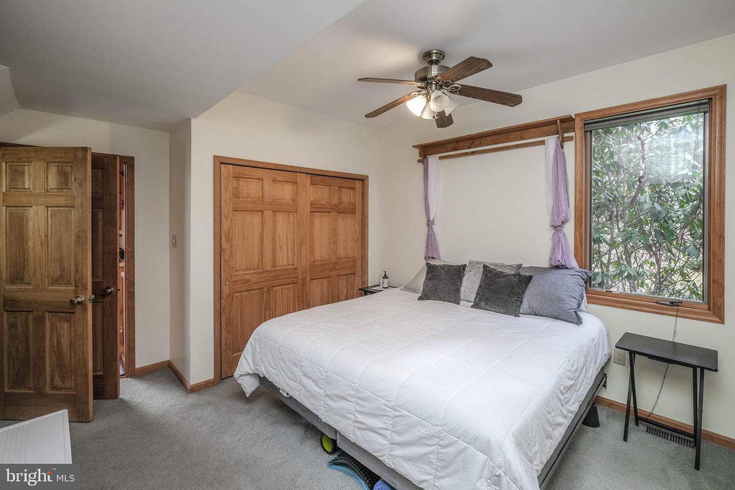 642 Paddys Run Rd Property Photo 49
