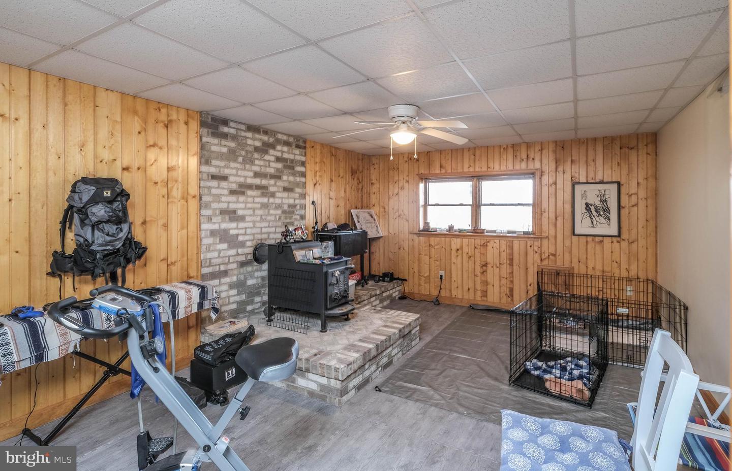 642 Paddys Run Rd Property Photo 54