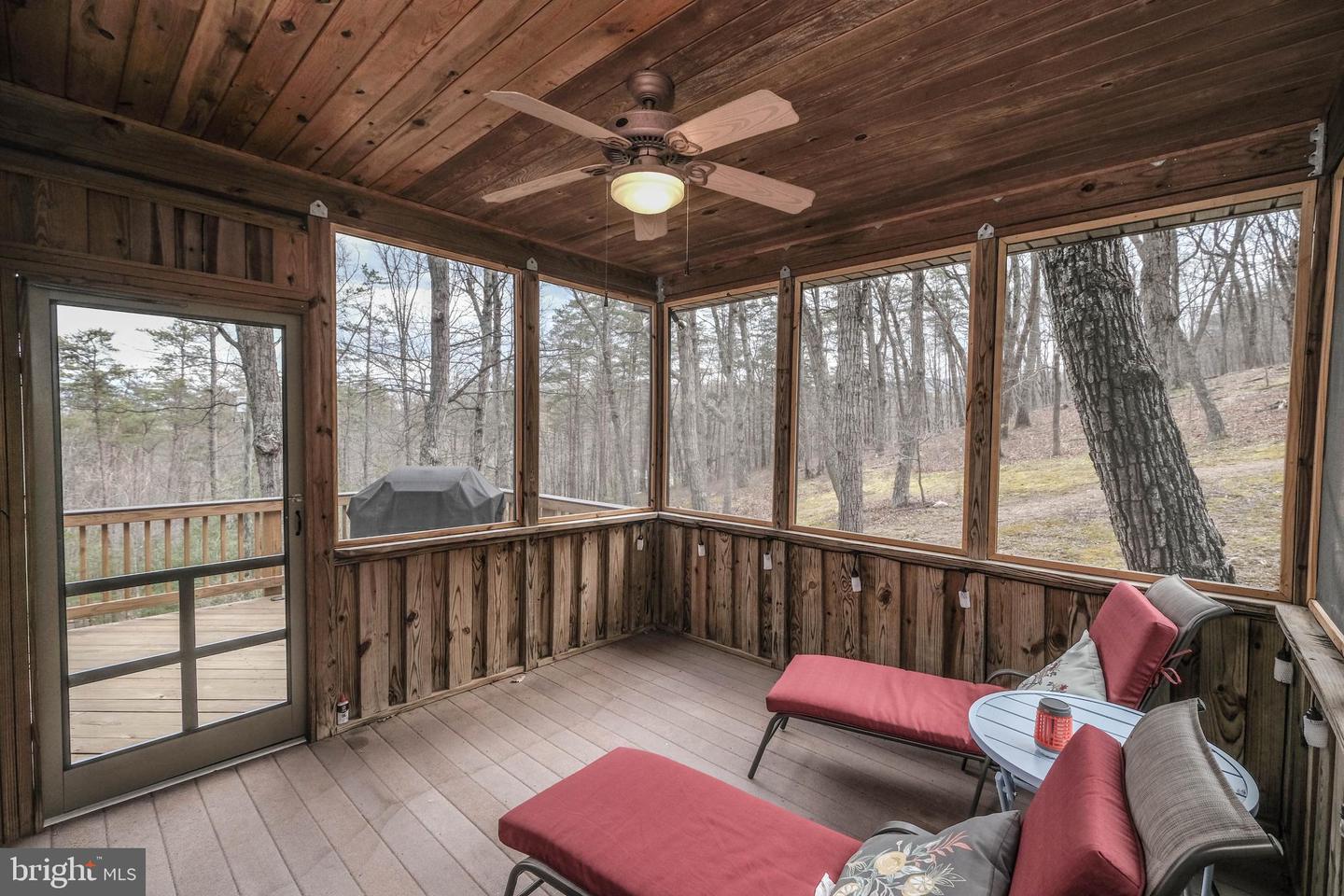 642 Paddys Run Rd Property Photo 77