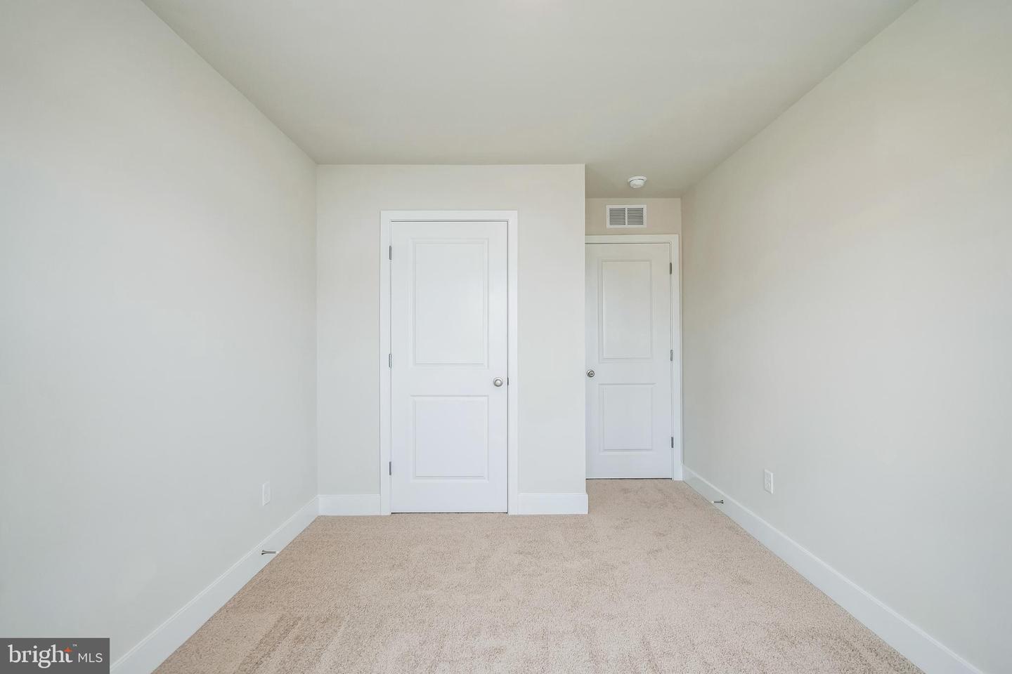 121 Nootka Way Property Photo 14