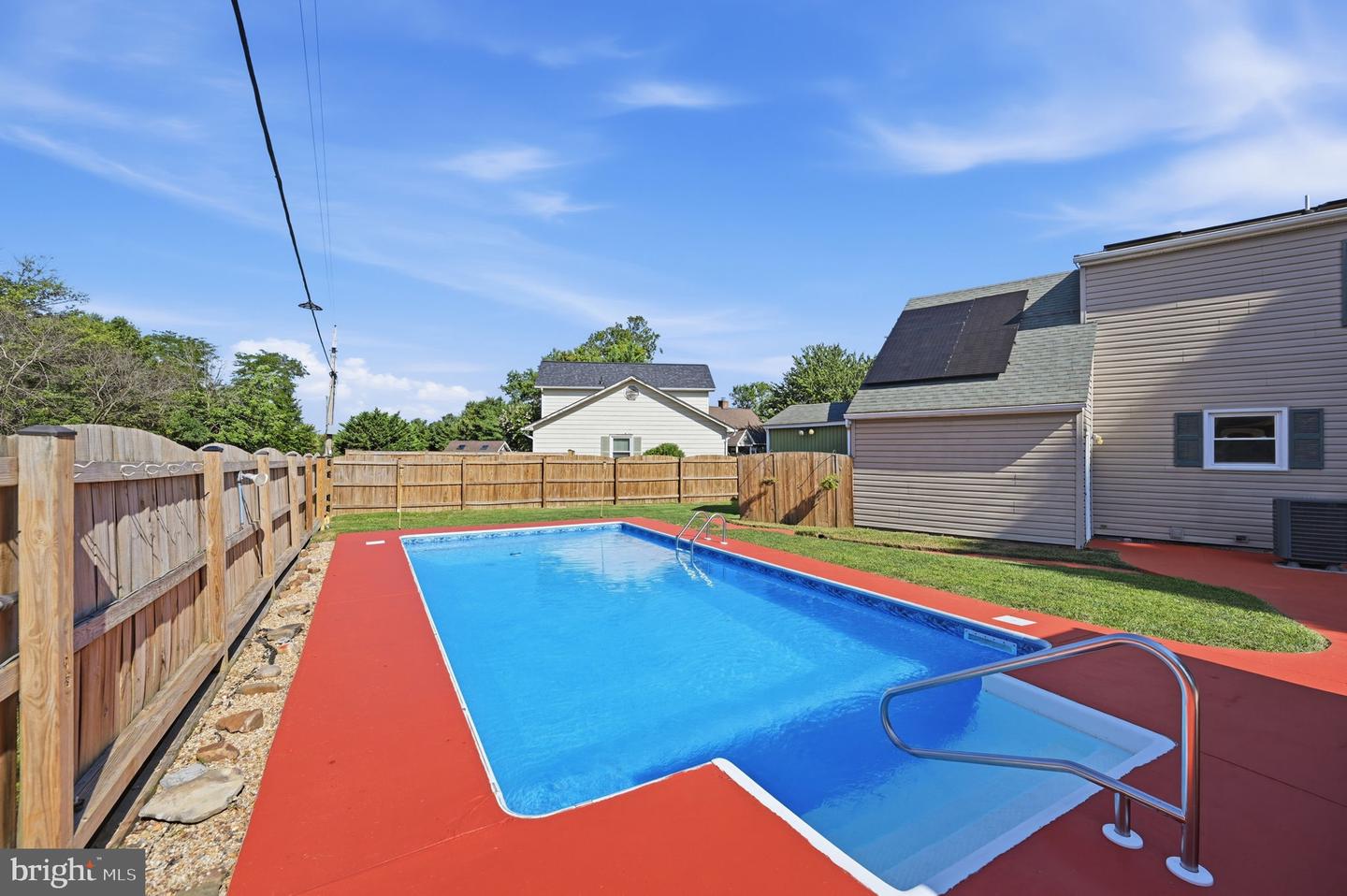 101 Tunis Ct Property Photo 35
