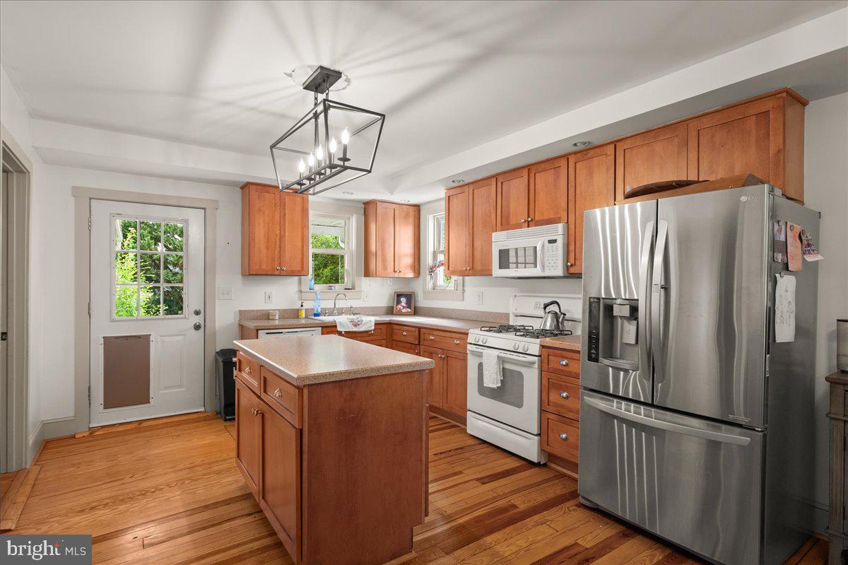 7760 Main St Property Photo 17