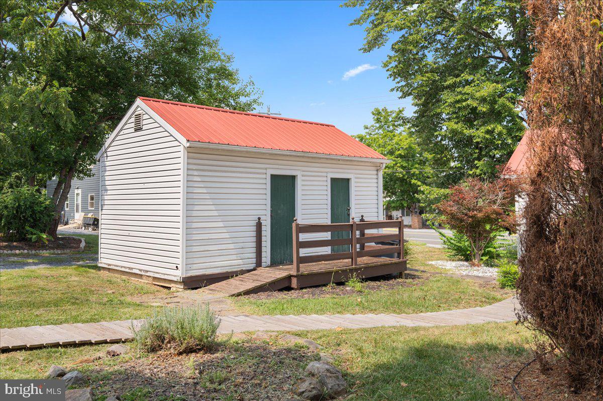 7760 Main St Property Photo 51