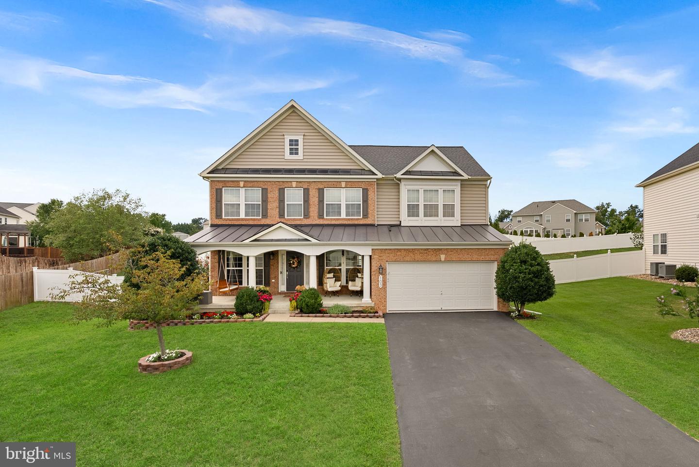 103 RENEE LN