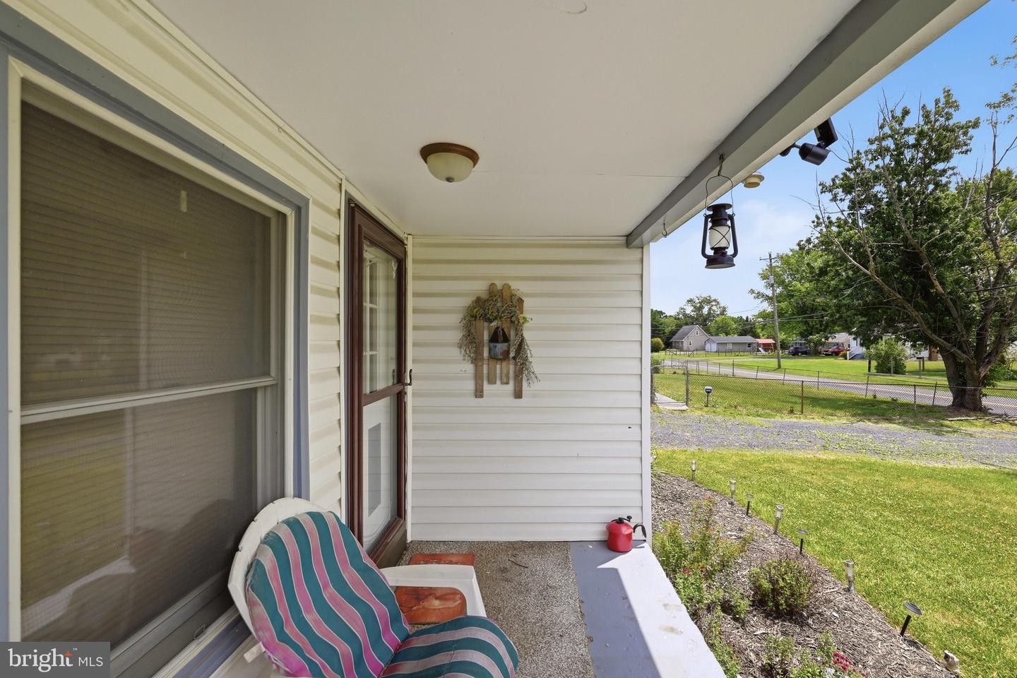 437 Property Photo 33
