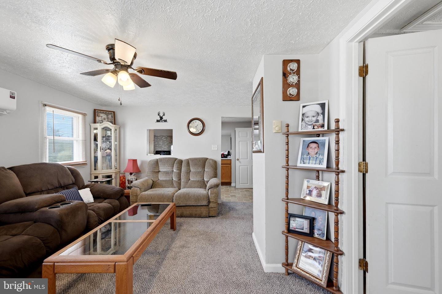 437 Property Photo 36