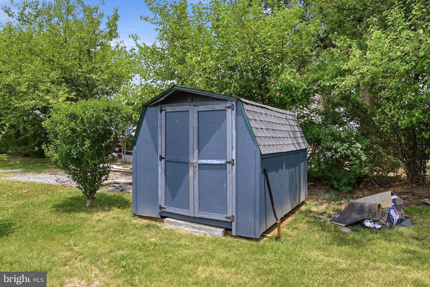 437 Property Photo 51
