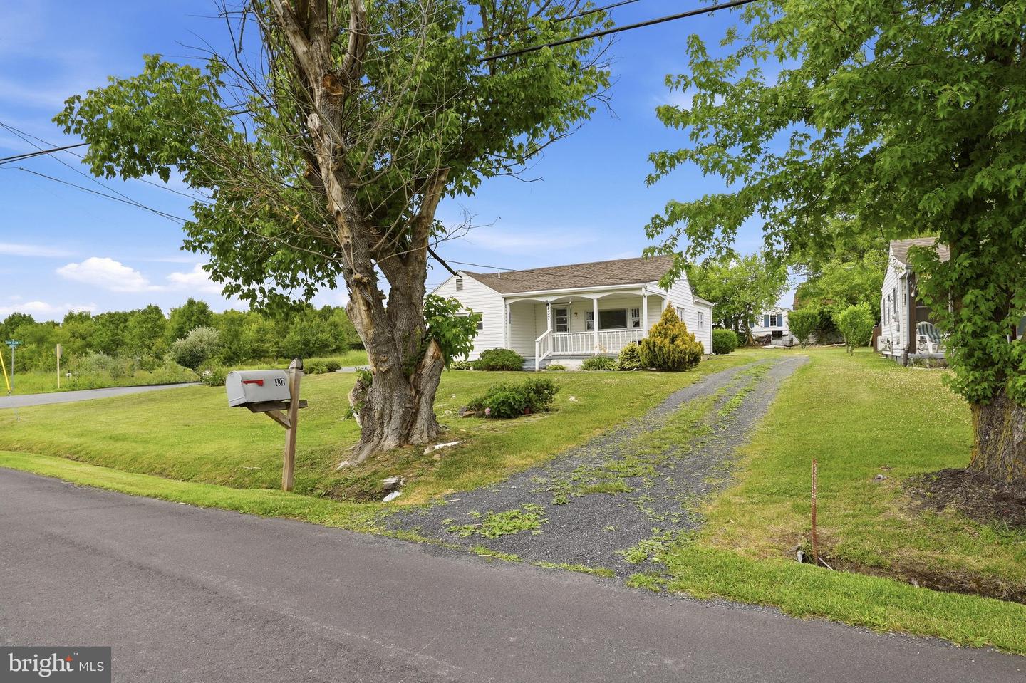 437 Property Photo 52