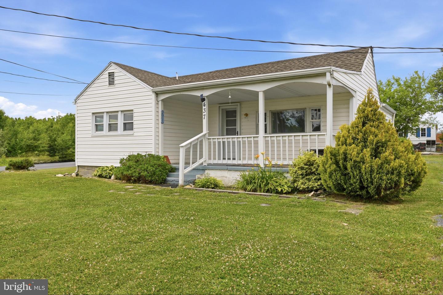 437 Property Photo 55