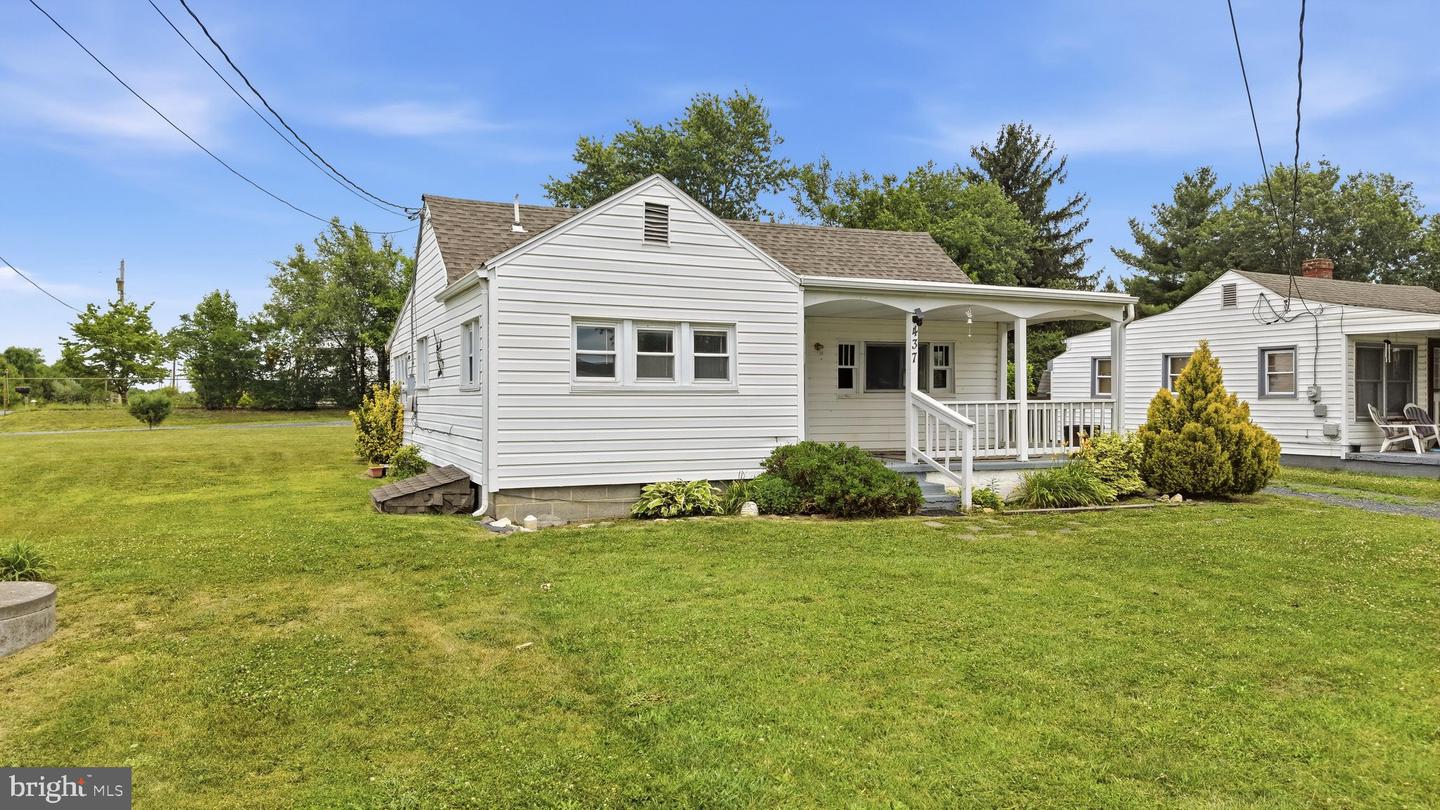 437 Property Photo 56