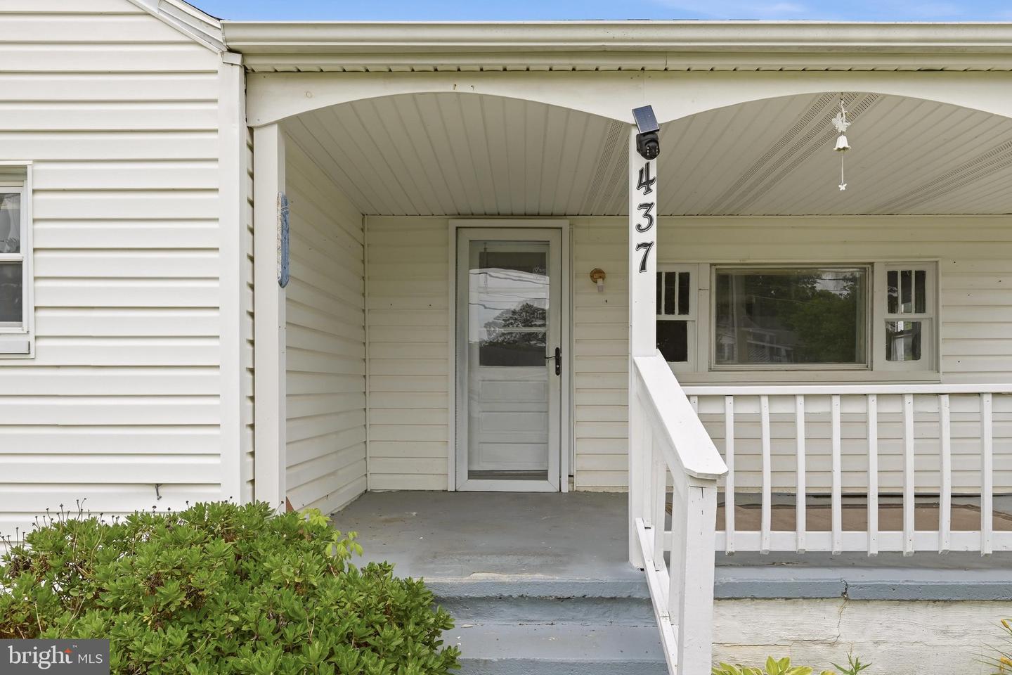 437 Property Photo 58