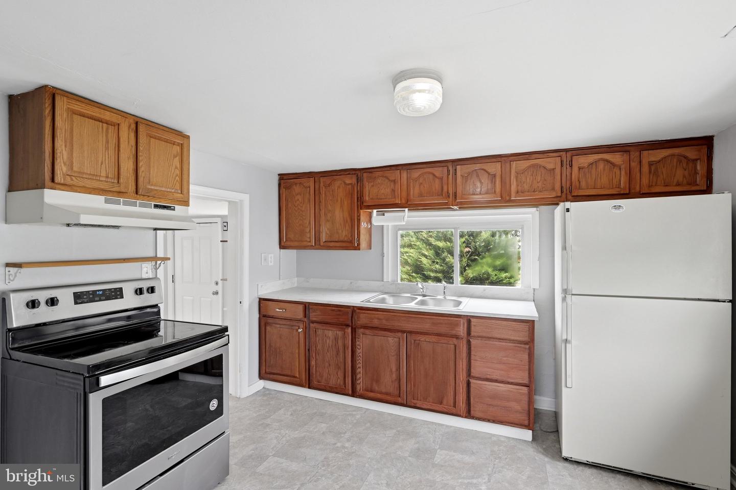 437 Property Photo 66