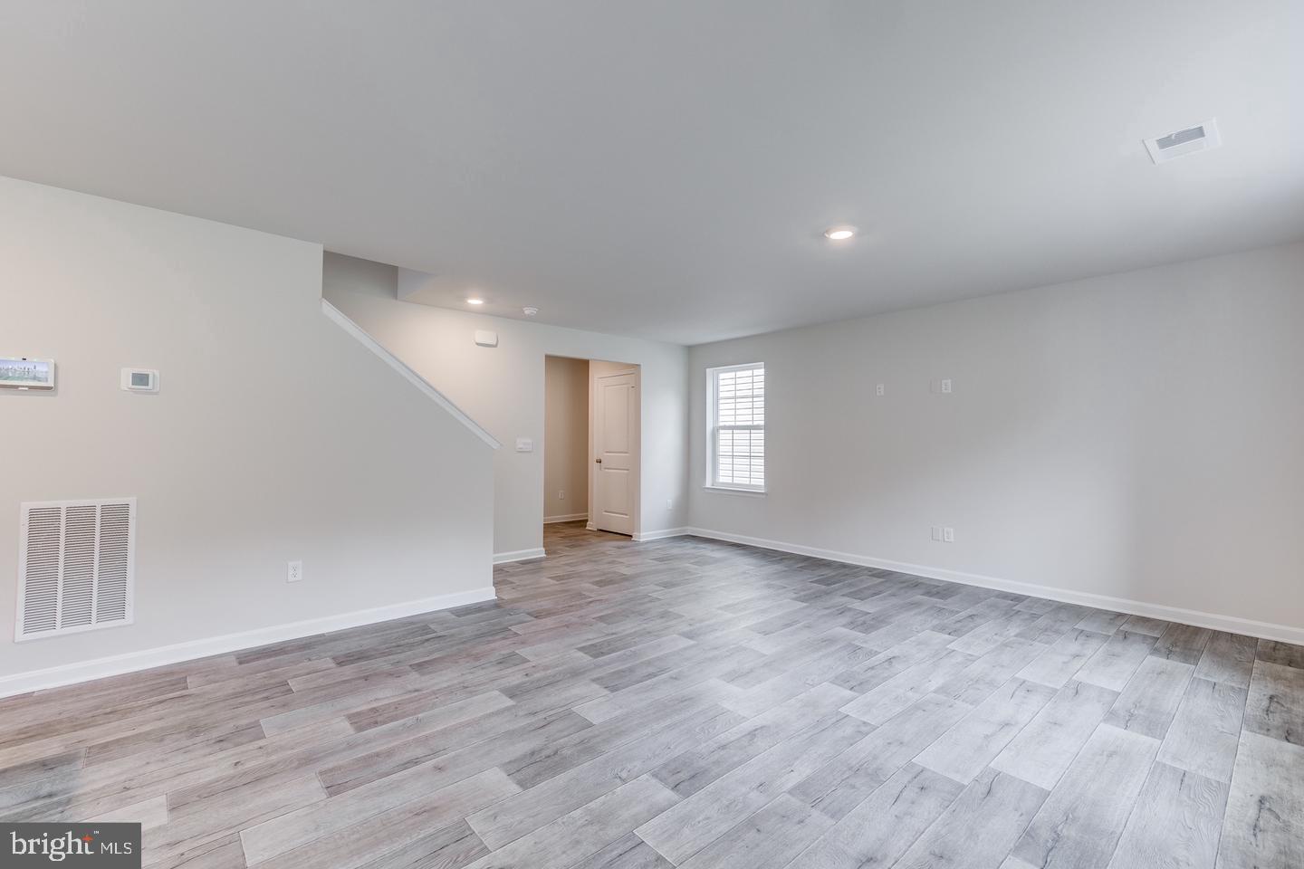 117 Grasmere St Property Photo 5