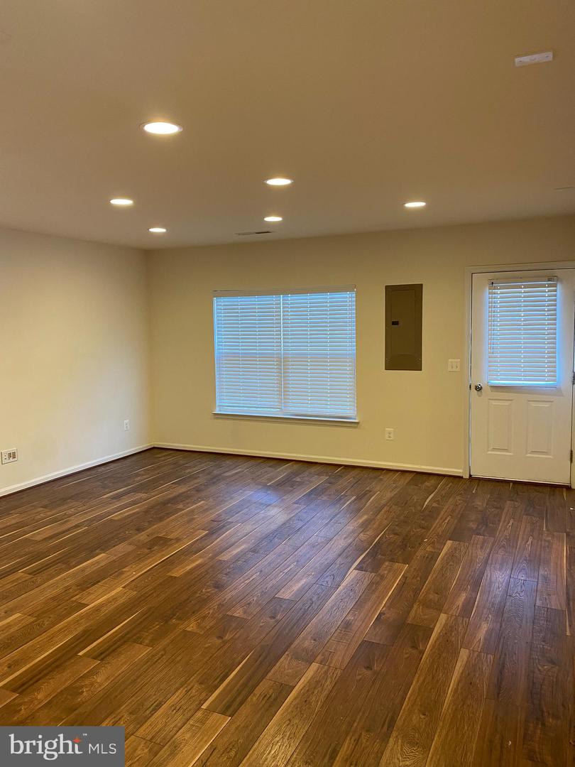 104 Brasstown Loop Property Photo 3