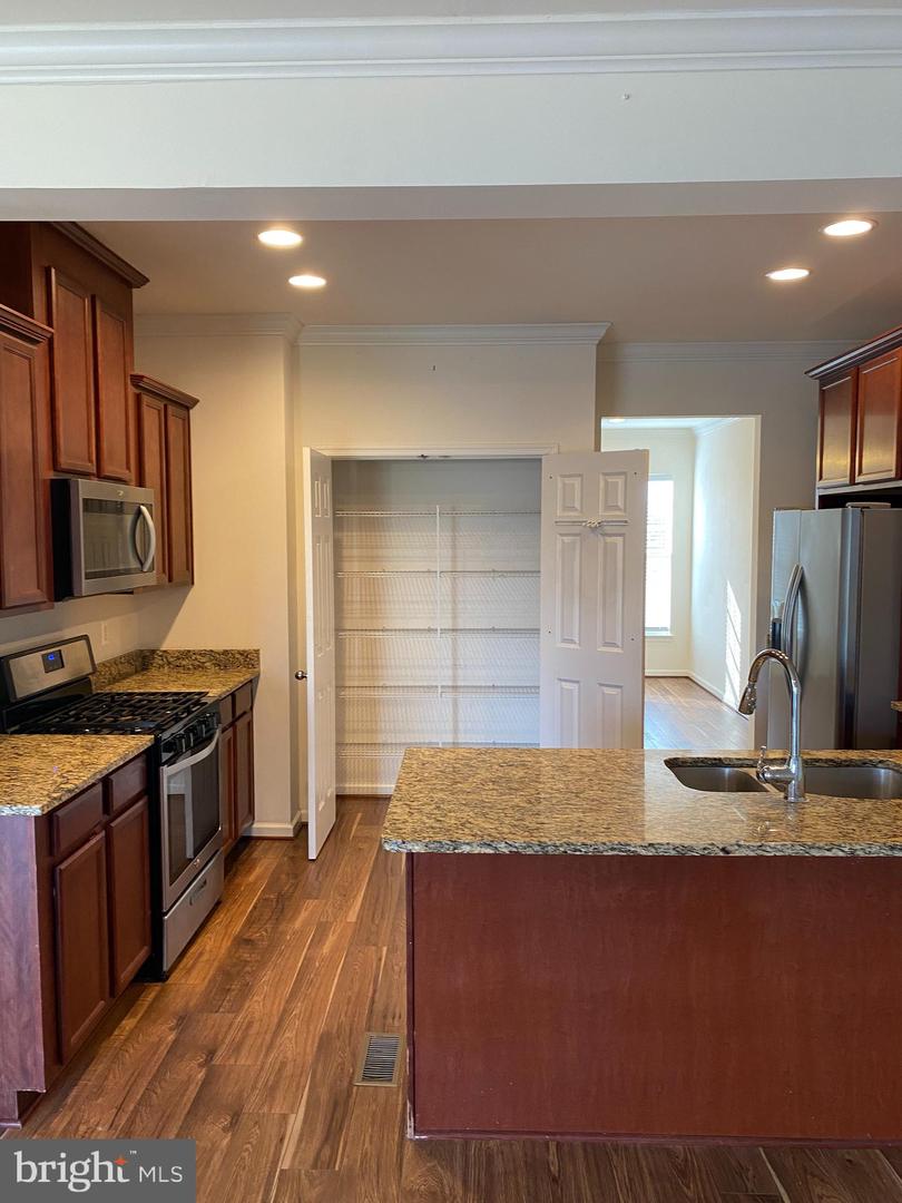 104 Brasstown Loop Property Photo 14