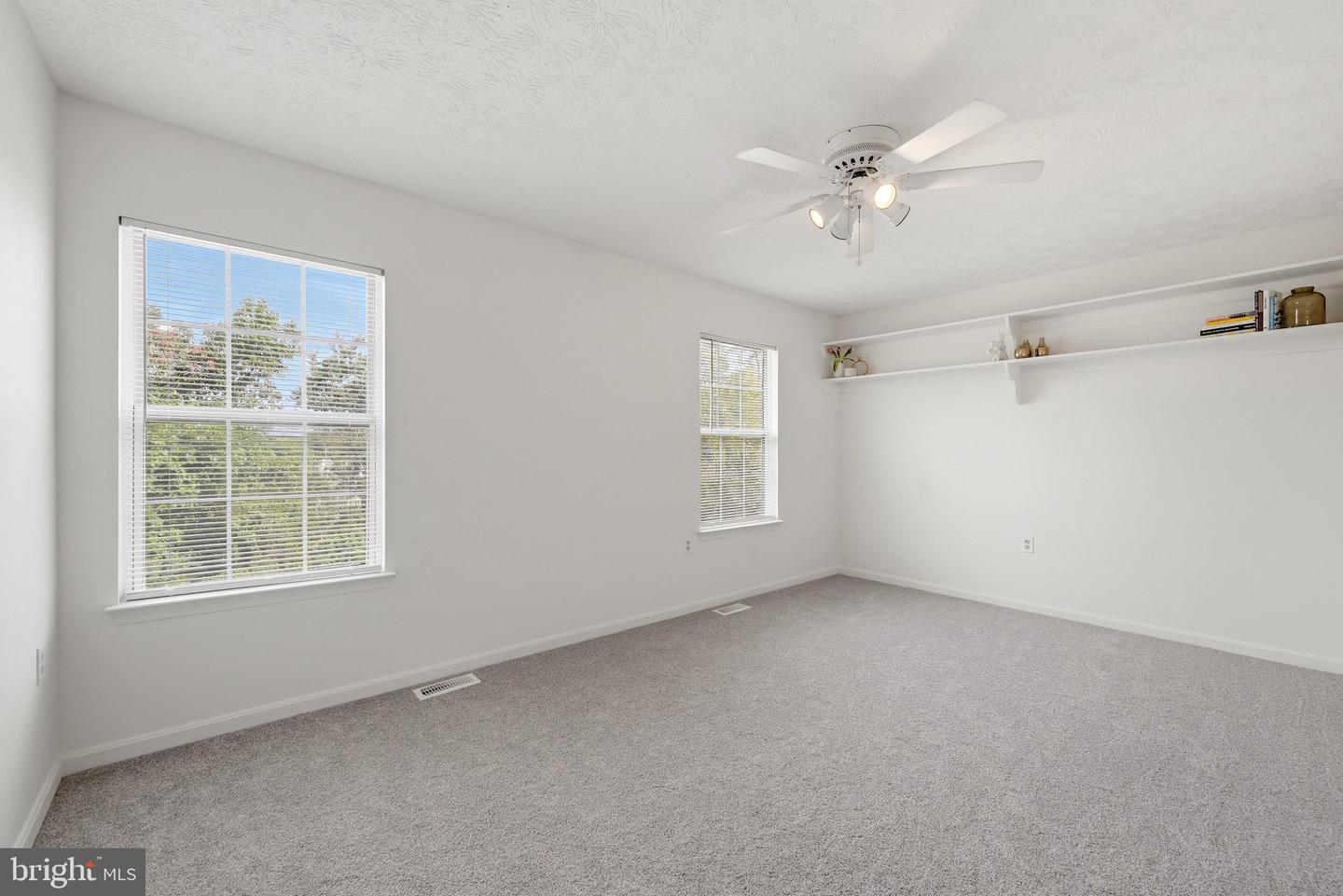 207 Banbury Ter Property Photo 14