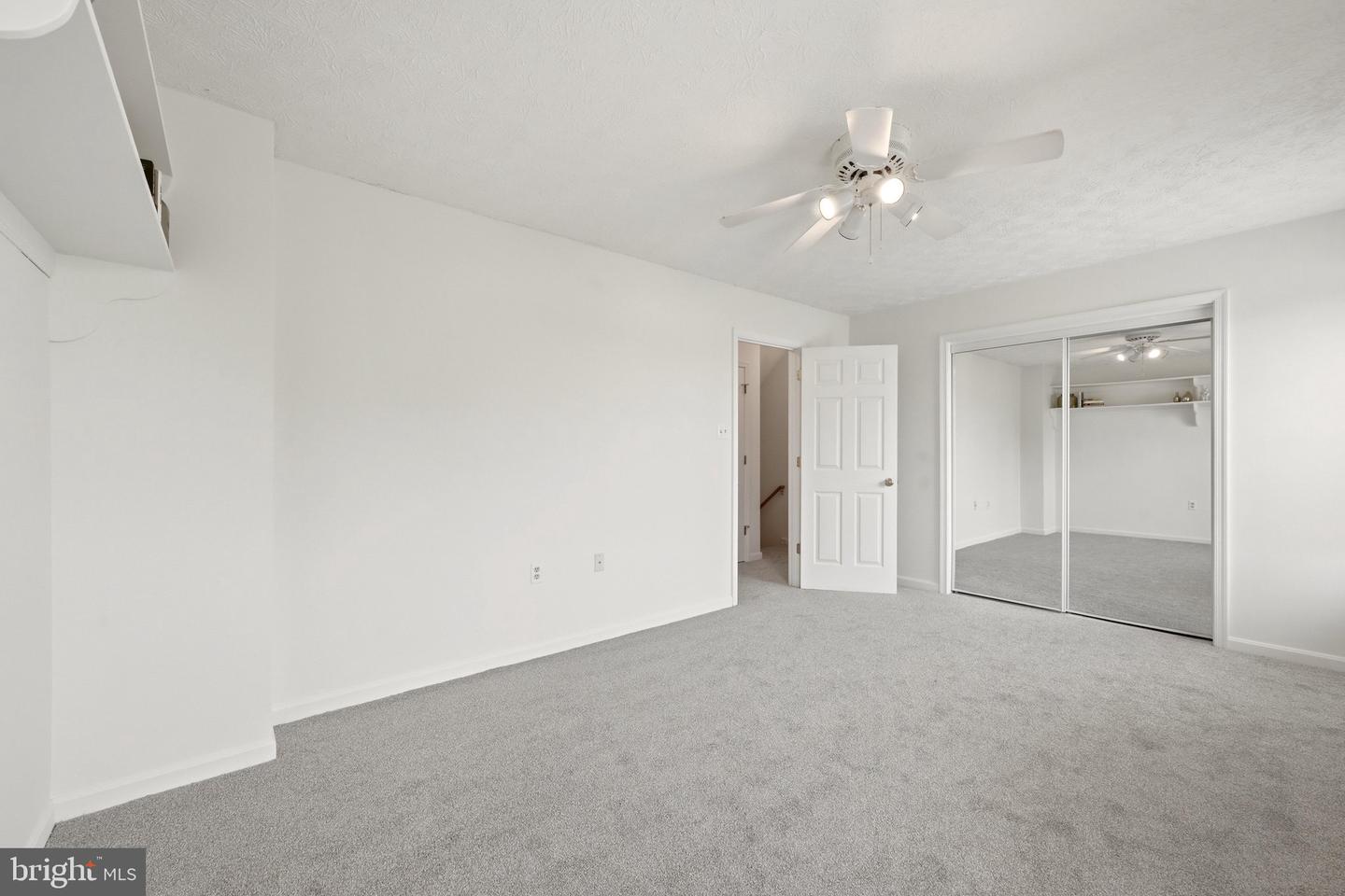 207 Banbury Ter Property Photo 15