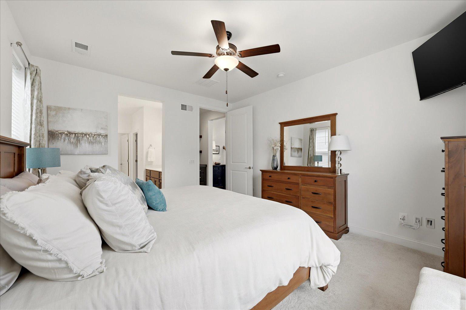 108 Viceroy Way Property Photo 18