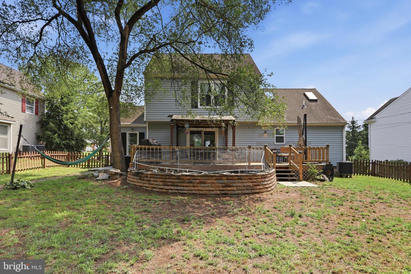114 Windcrest Cir Property Photo 32