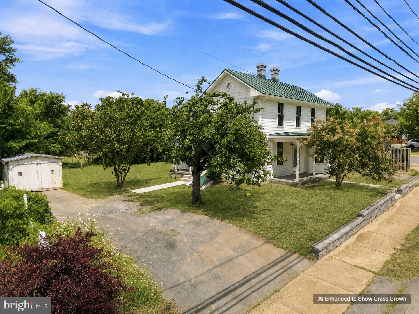5285 Germain St Property Photo 2