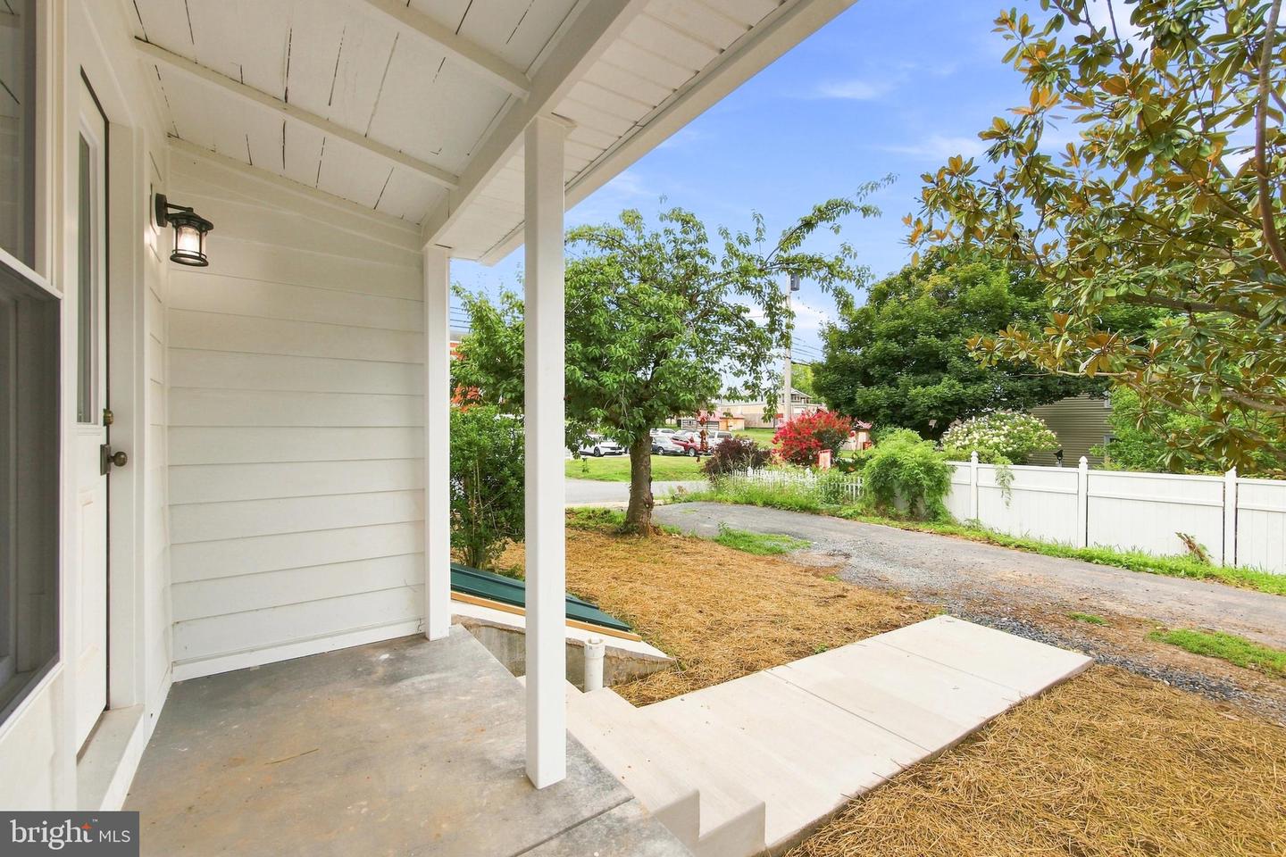 5285 Germain St Property Photo 43