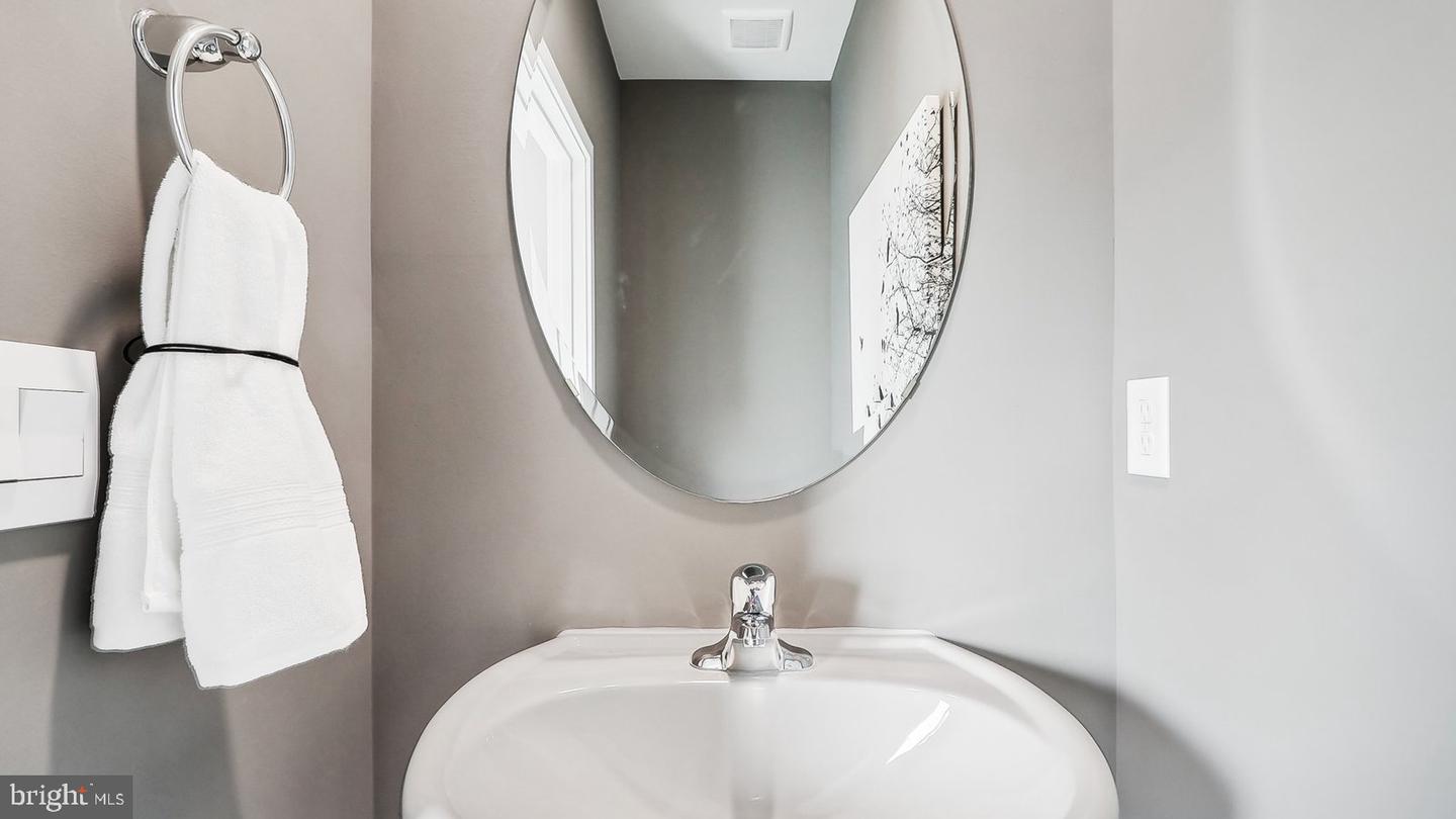 169 Sioux Loop Property Photo 40